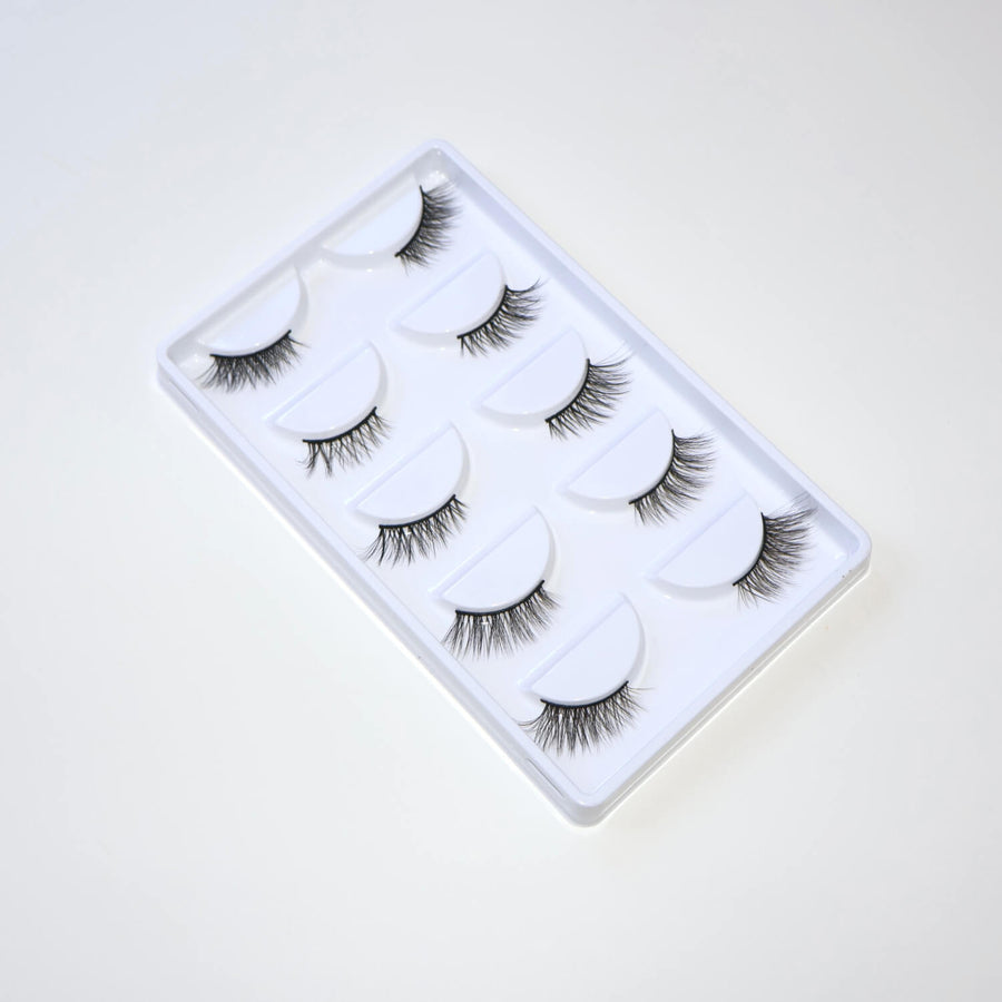 Authentic half lash by Kaliyanei Lashes